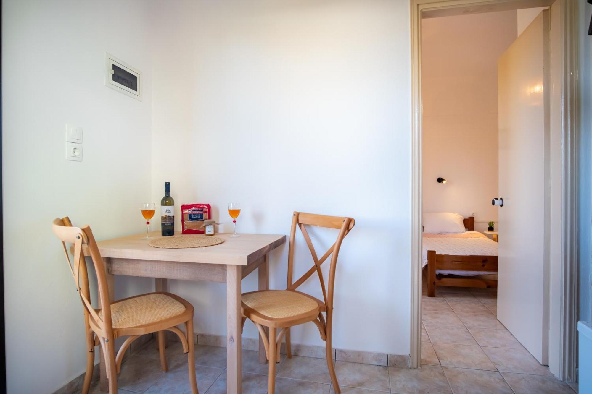 Apartment One House Pythagoreio *